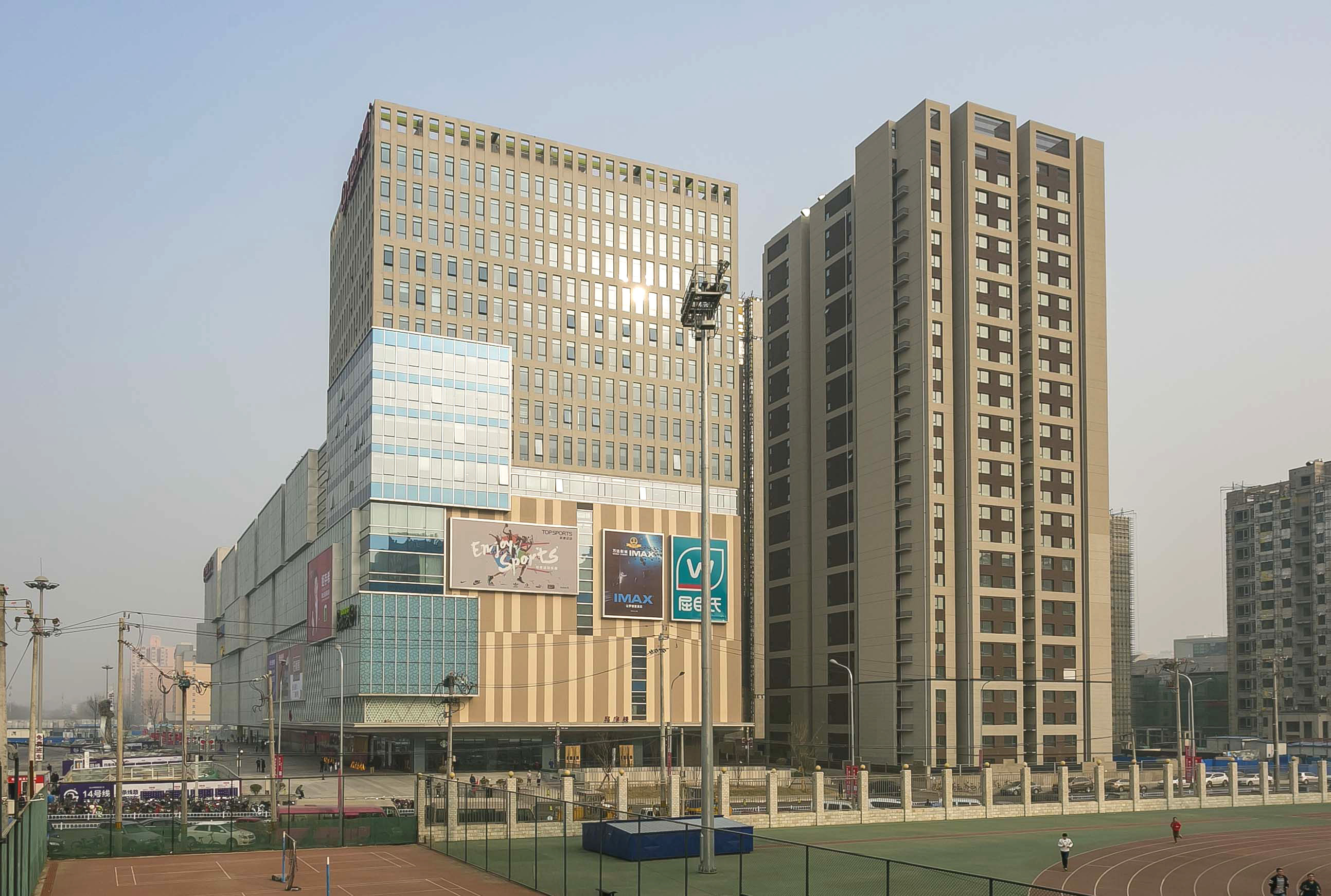 万达广场（西铁营）